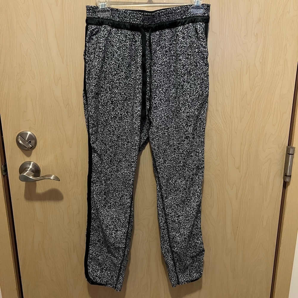Lululemon pants